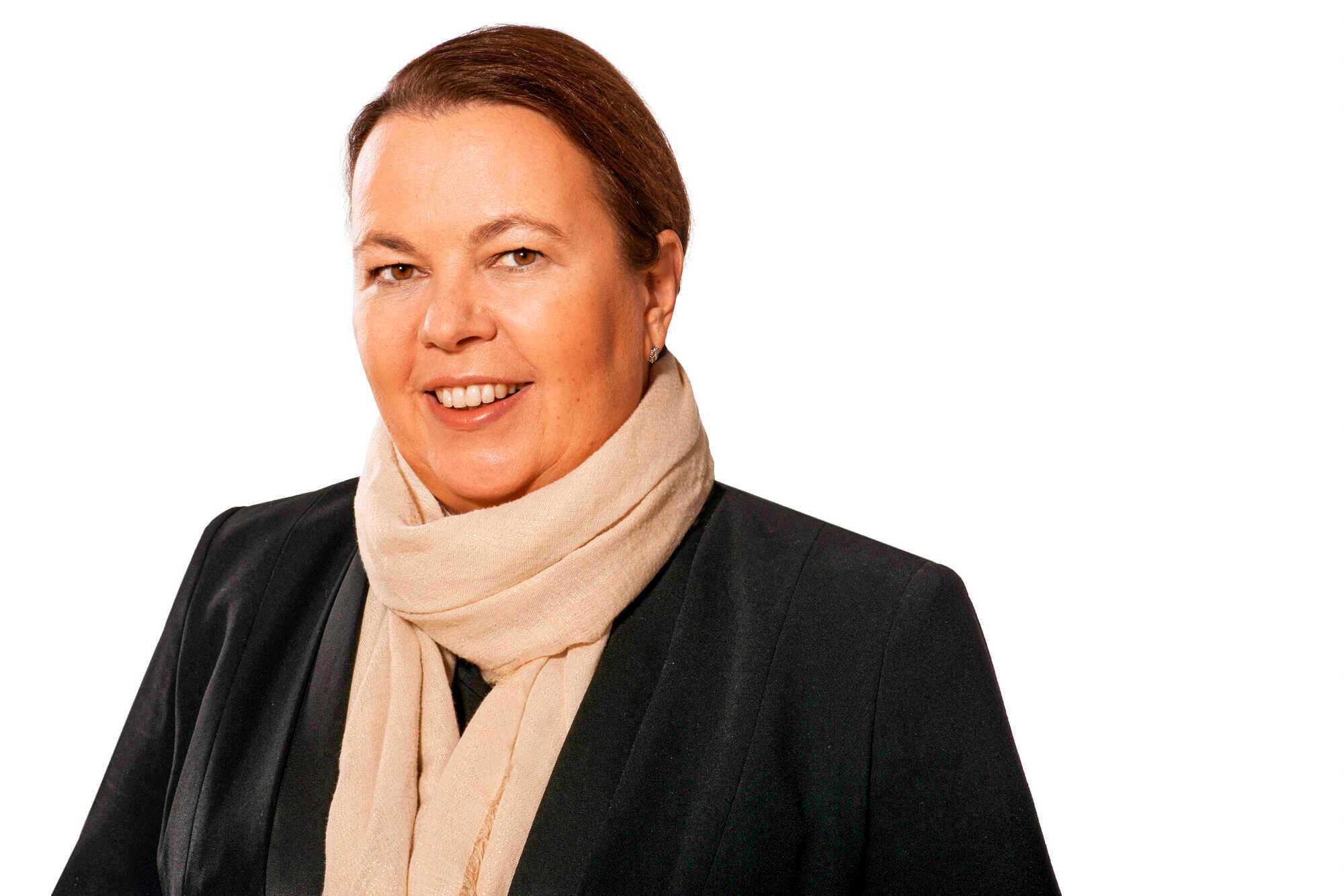 Ursula Heinen-Esser ist neue SDW-Präsidentin - AFZ DerWald 4-2022