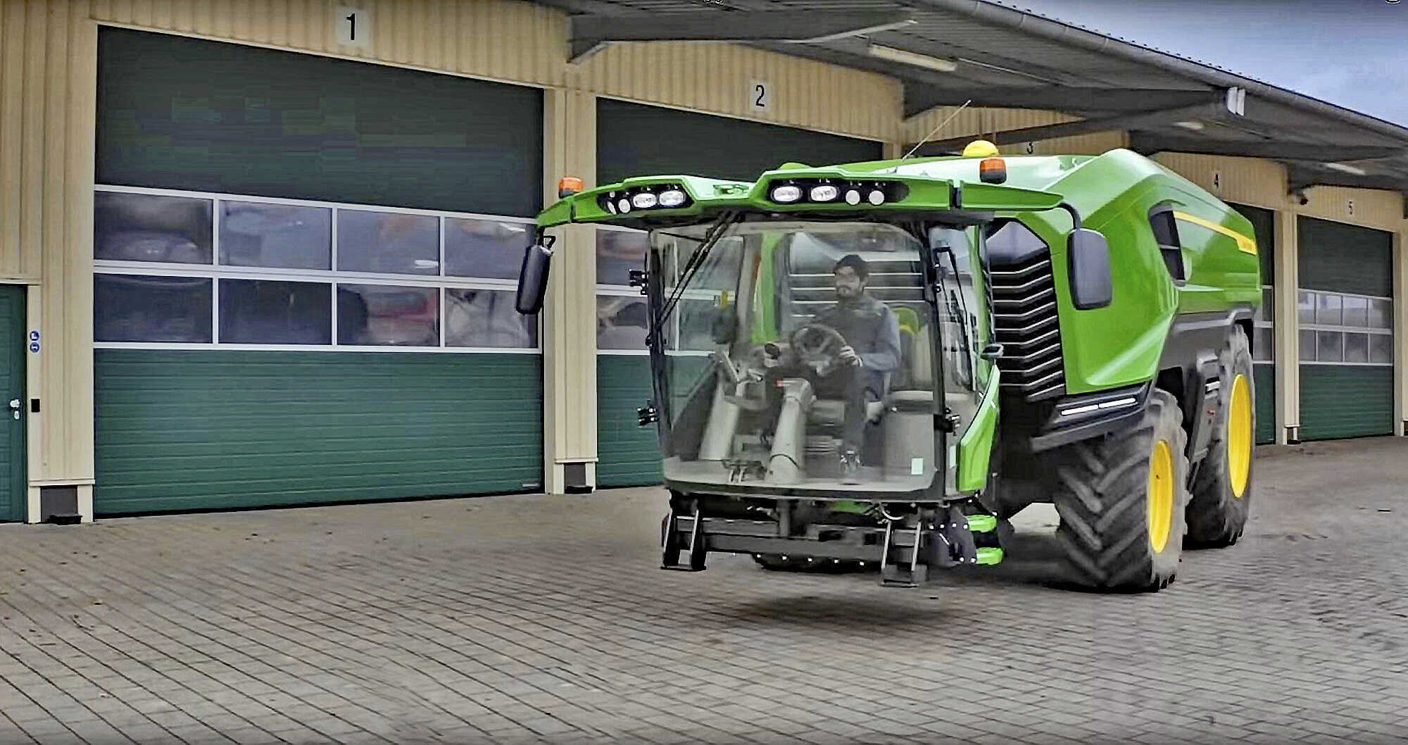 Neuer Elektro-Traktor von John Deere mit fast 700 PS! - agrarheute