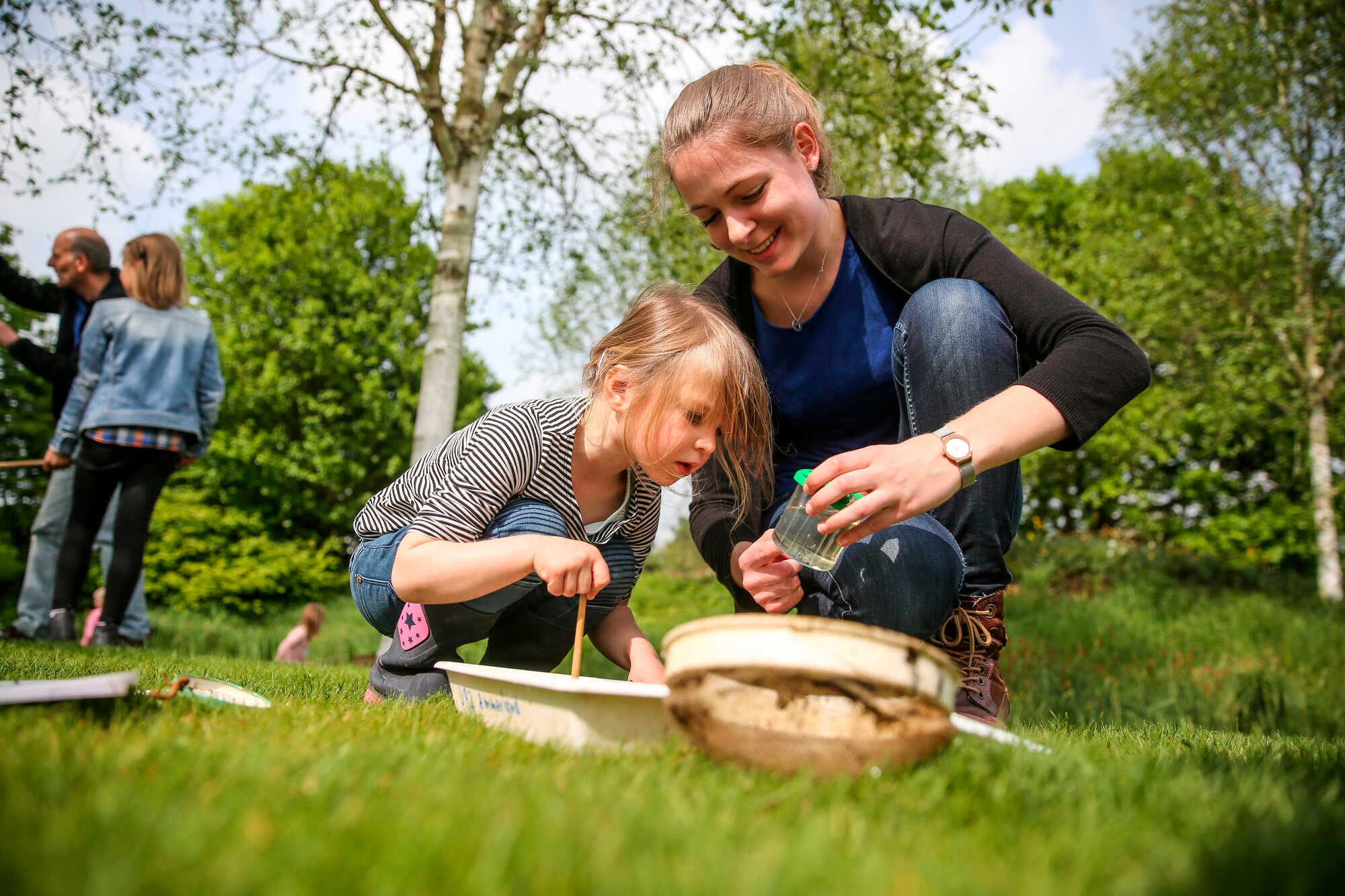 Erlebnis Lernen draußen in der Natur in der „Schule im Grünen“ LAND