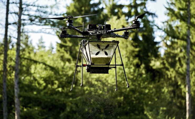 Die Saat mit der Drohne kombiniert die Vorteile modernster Technik und der Direktsaat. | © S. Uppenkamp