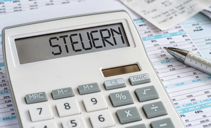 Ab 01.01. sinkt die Umsatzsteuer für Imker auf 7,8 %. | © Boris Zerwann