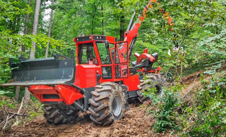 Jetzt ist der Vierrad-Skidder Bijol BWS 240 auch in Deutschland angekommen | © Bijol
