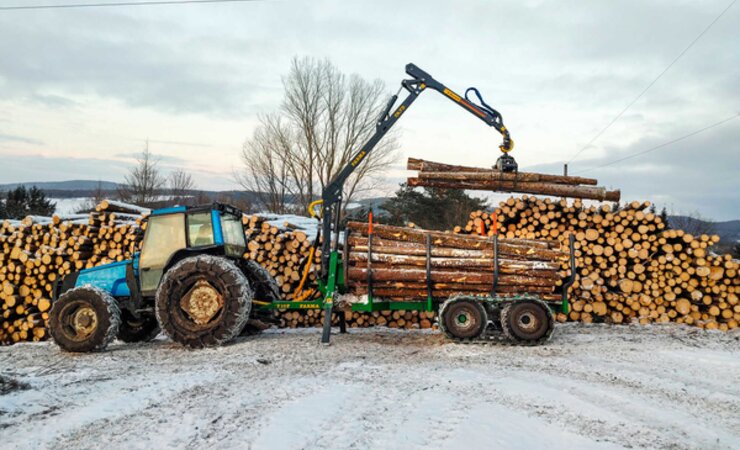 Ein Farma T10 mit Vierradantrieb in Kanada | © ForsMW