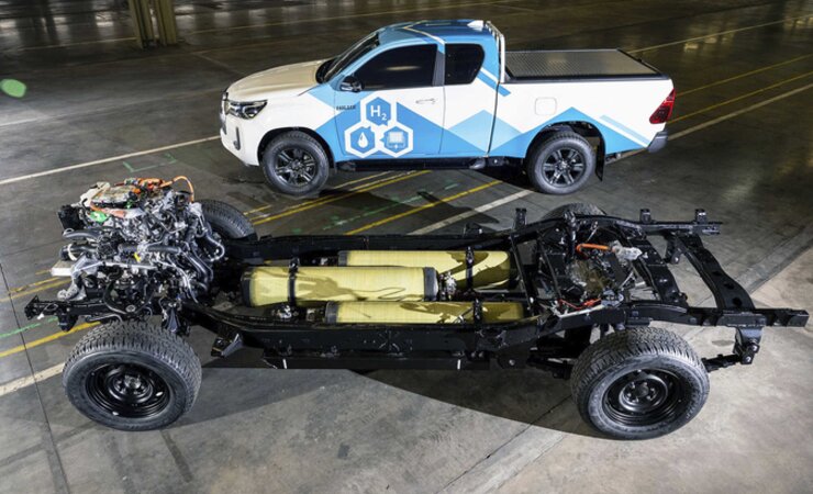 Hilux mit Brennstoffzelle | © Toyota