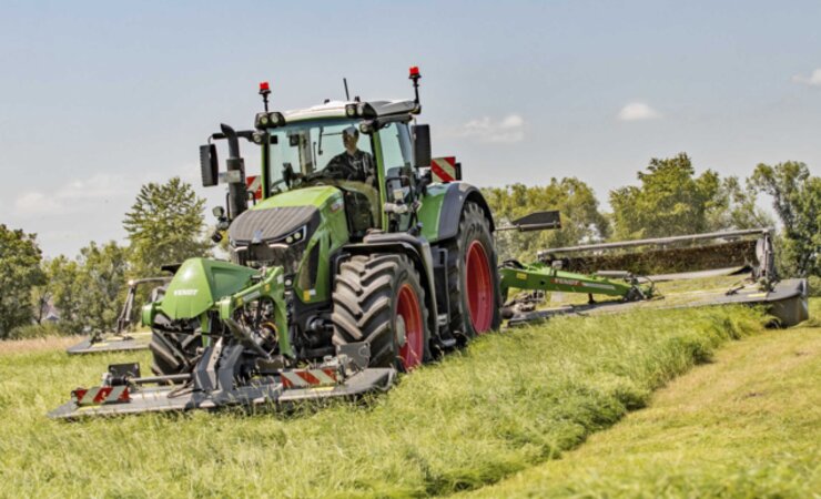 In der Mähkombination Slicer 960 KCB Pro mit dem Frontmähwerk Slicer FQ 310 KC steckt alles drin, was Fendt aktuell in Sachen Mähtechnik zu bietet hat. | © Thomas Göggerle