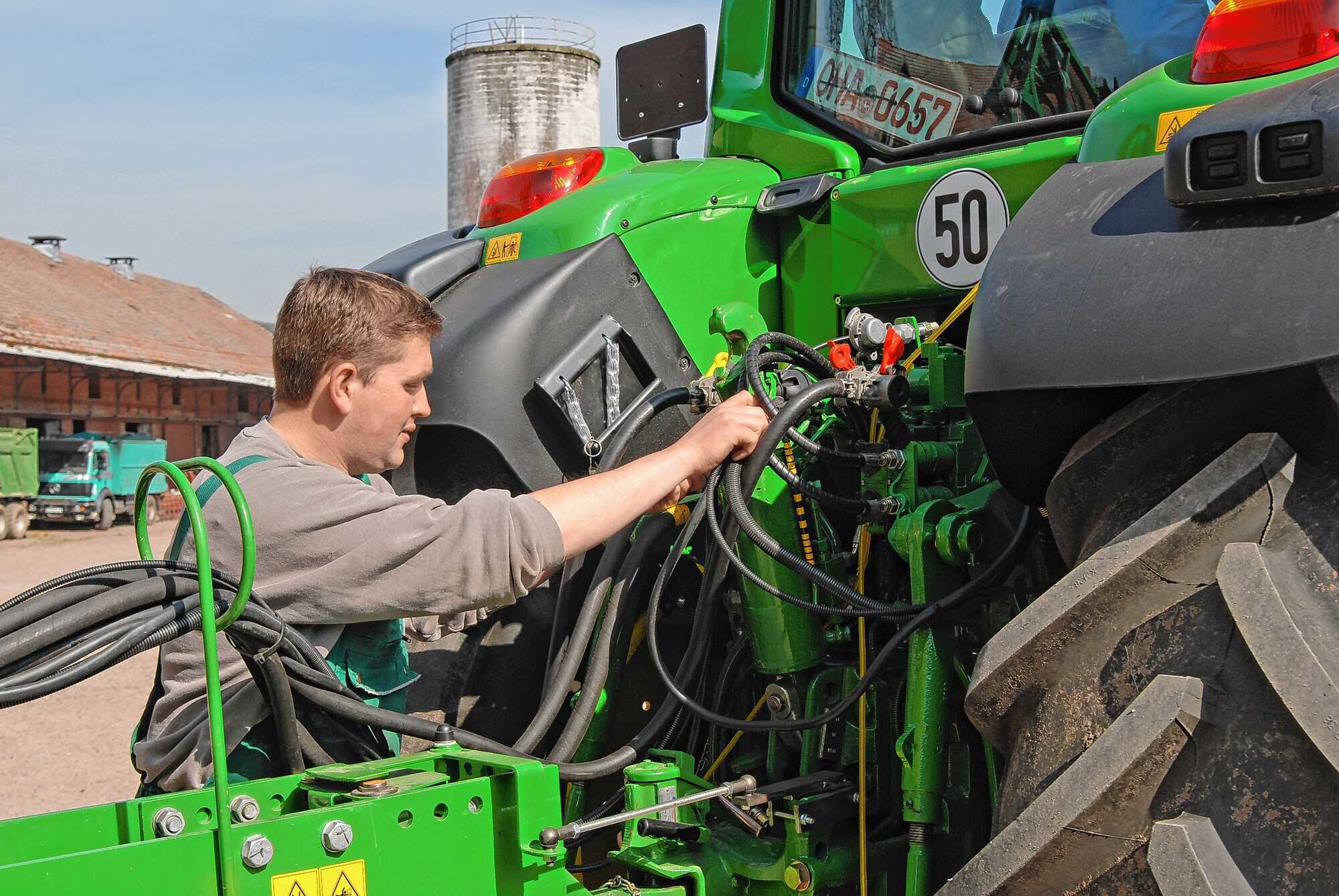 Mehr Lohn für die Mitarbeiter - Bayerisches Landwirtschaftliches